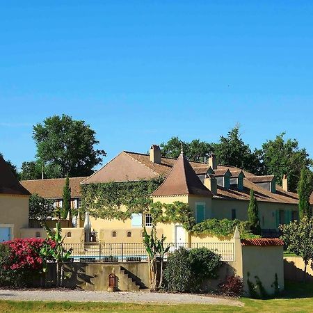 Maison Manechal Monfaucon  الغرفة الصورة